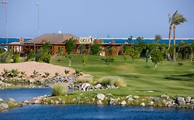 Steigenberger Al Dau Beach Hotel